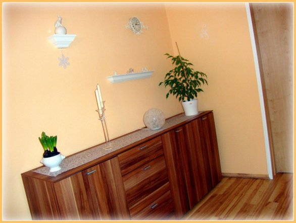 Esszimmer 'esszimmer' unser kunterbuntes reich zimmerschau Nussbaum schlafzimmer welche wandfarbe
