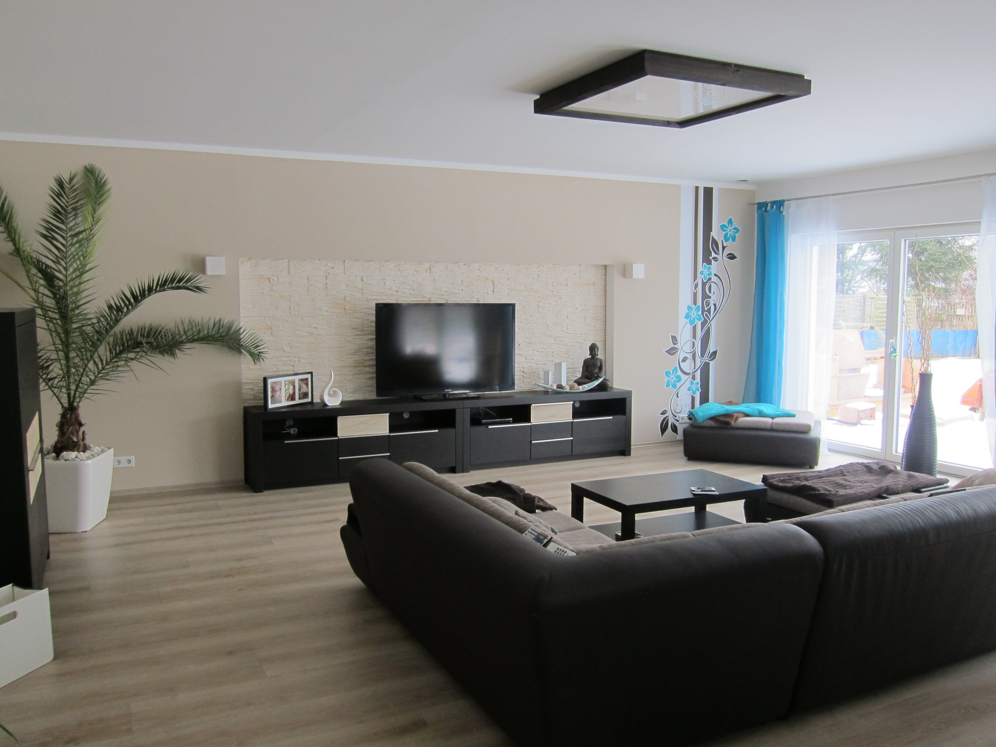Steinwand wohnzimmer dunkel – sehremini