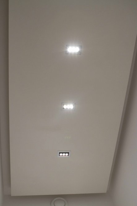 Selbstgebaute LED-Deckenleuchte