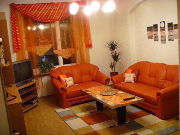 Wohnzimmer ' altes wohnzimmer' meine alte "harems" wohnung ... Wohnzimmer orange dekorieren