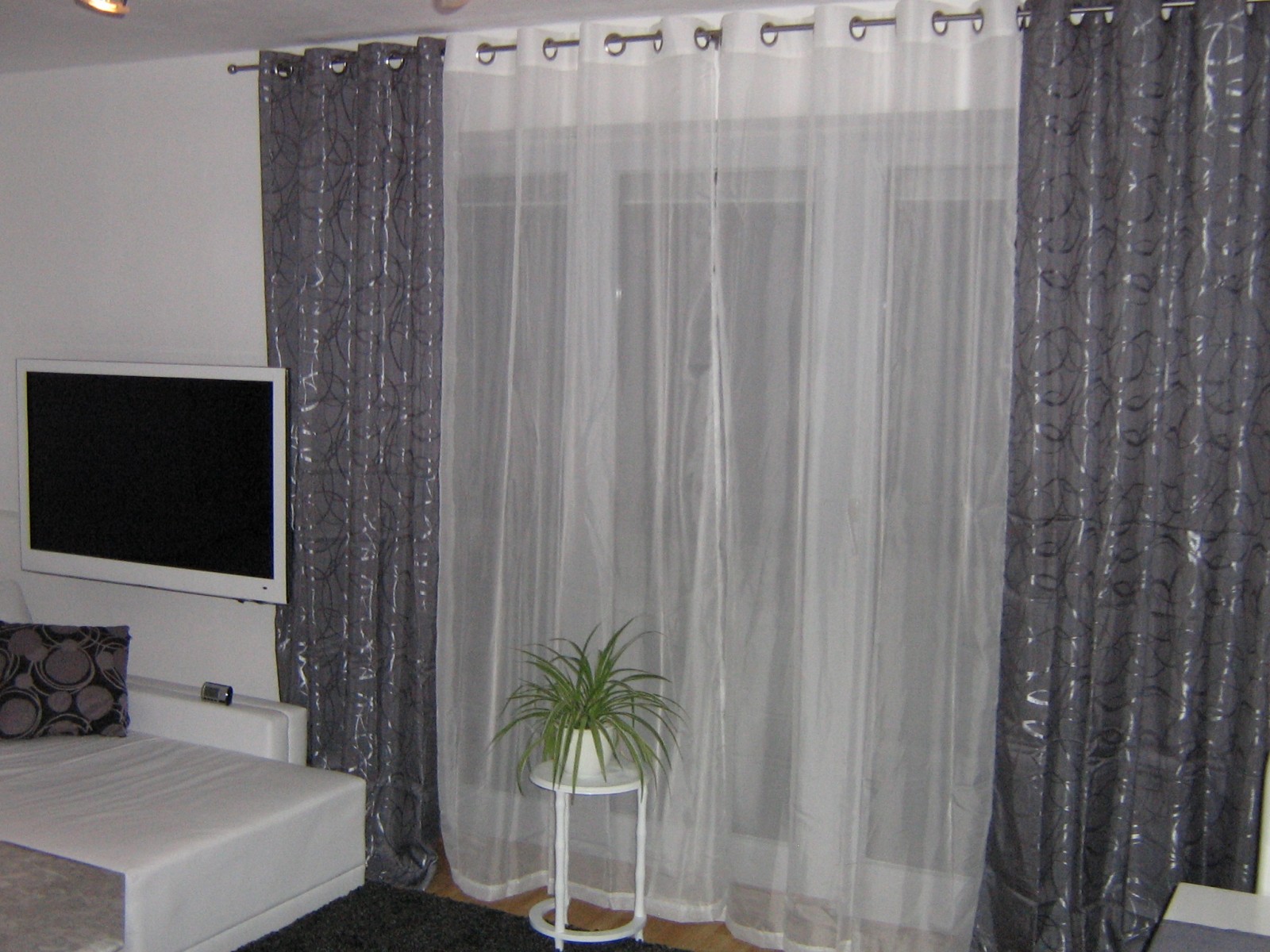 Wohnzimmer modern grau grun – midir