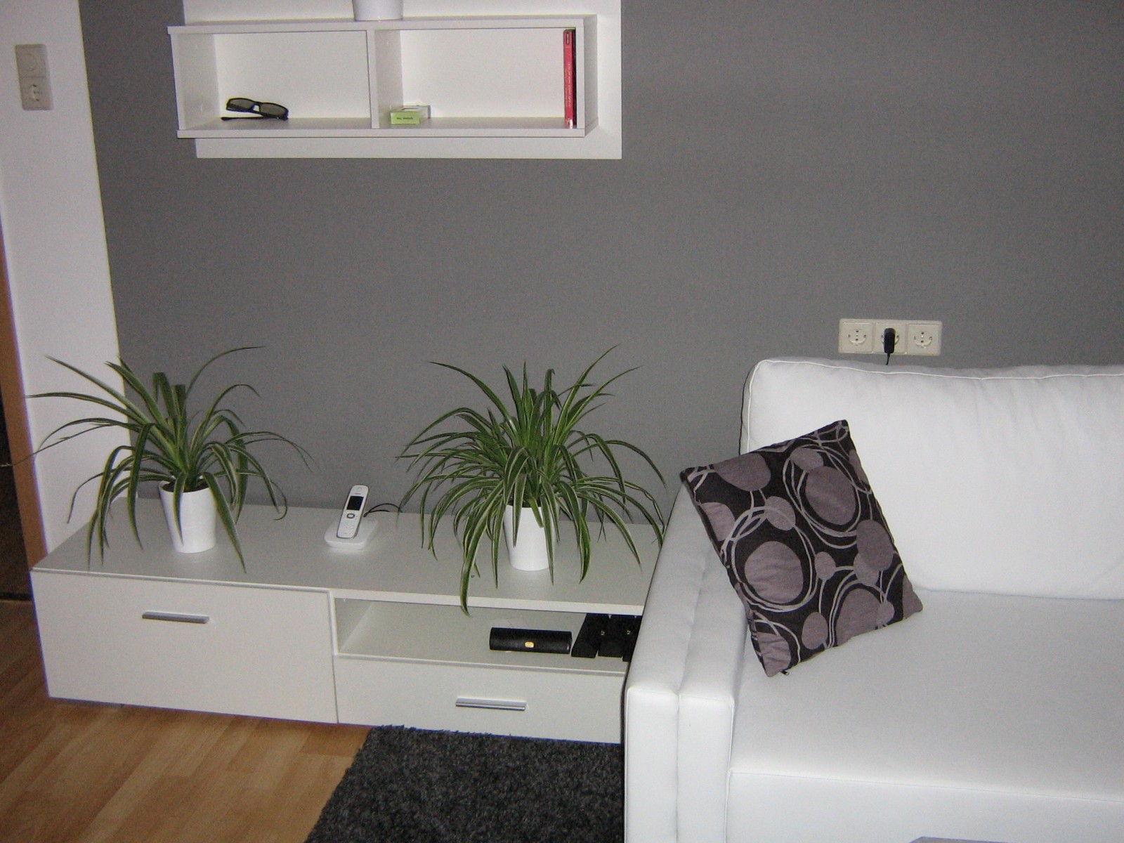 Wohnzimmer farben grau grün – dumss.com