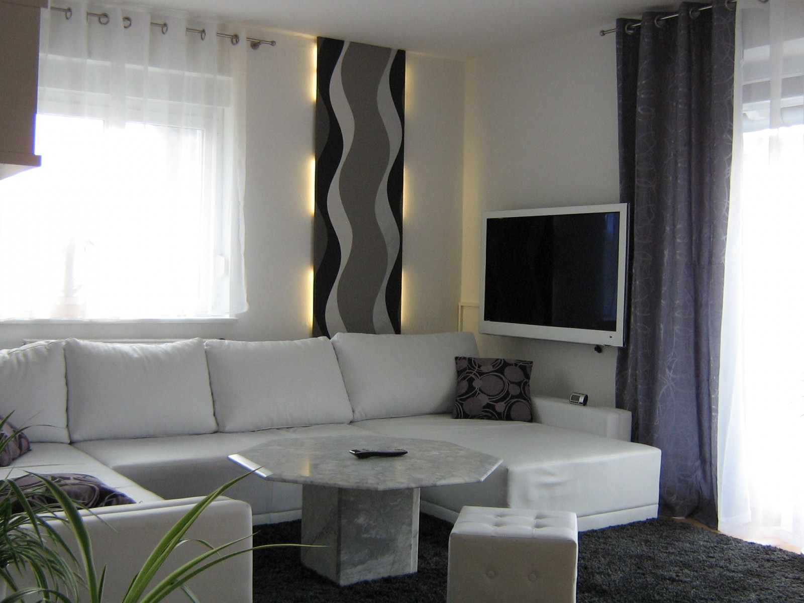 Wohnzimmer deko grau weis – midir
