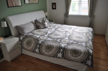 Schlafzimmer alt/neu