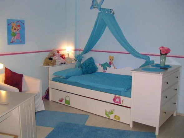Kinderzimmer 'Polly Pocket Zimmer'
