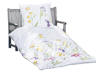 Luftige Bettwäsche mit Frühlingsblumenprint