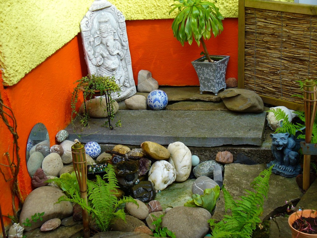 Terrasse / Balkon Innenhof Terrasse von sanschu - 3891 - Zimmerschau