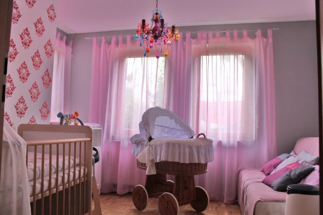 Kinderzimmer 'Das Reich unserer Prinzessin...'