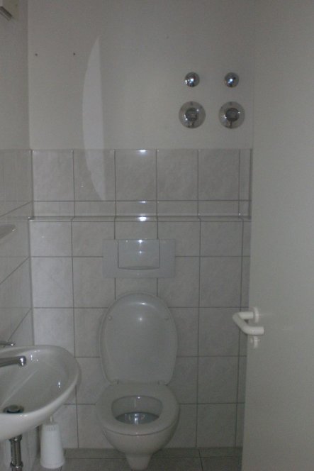 Bad 'Gästetoilette'