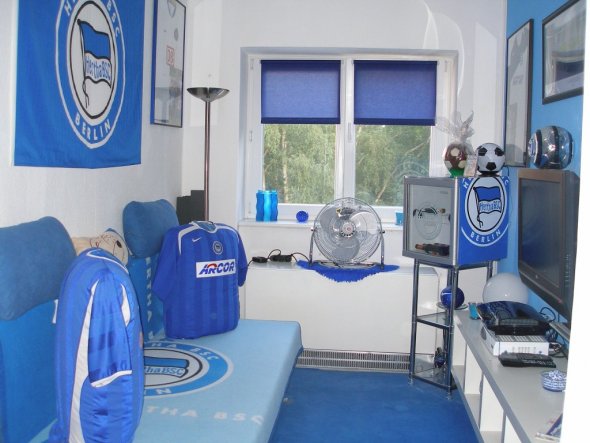 Hobbyraum 'Das blaue (Hertha-)Zimmer'