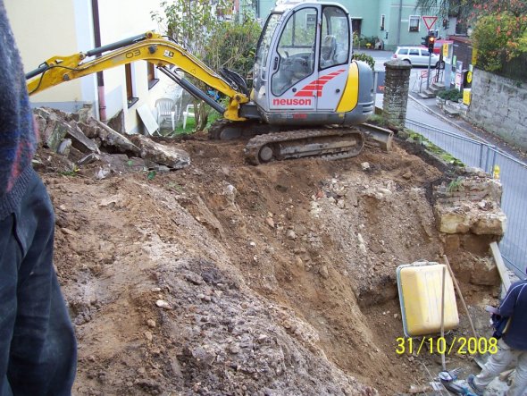 Okt.08, der Garten wird total umgebaut