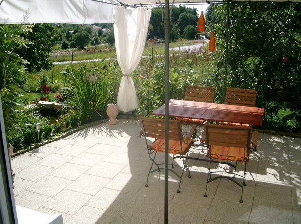 Terrasse / Balkon 'Essplatz im Freien'