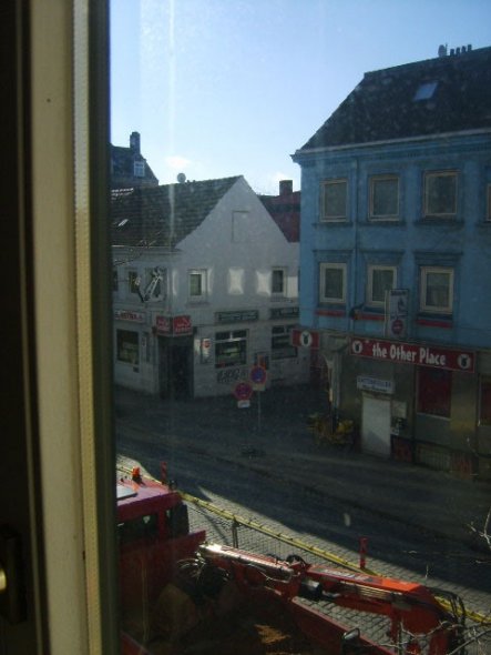 Hausfassade / Außenansichten 'Blick aus dem Fenster'