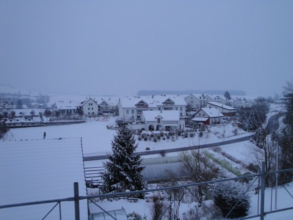 Aussicht aus dem Dachfenster von unserer Ankleide..