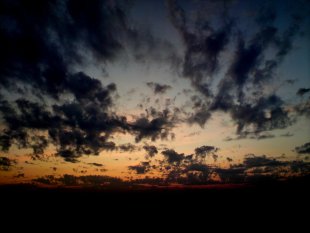 Auch die Augen haben ihr tägliches Brot: den Himmel   (Petit-Senn) 