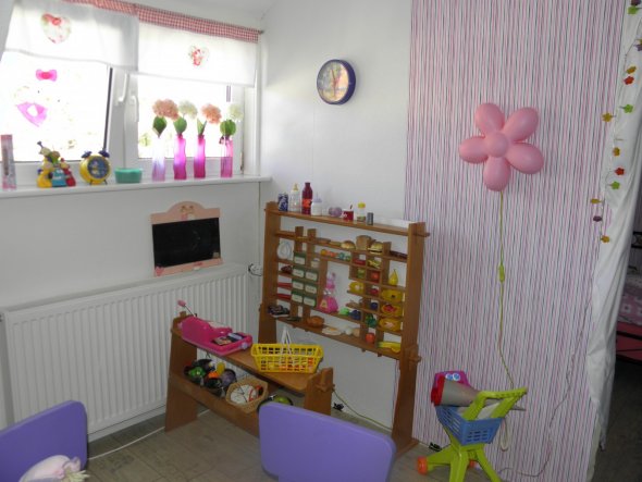 Kinderzimmer 'Kinderzimmer meiner Mittleren Shabby /Märchen'