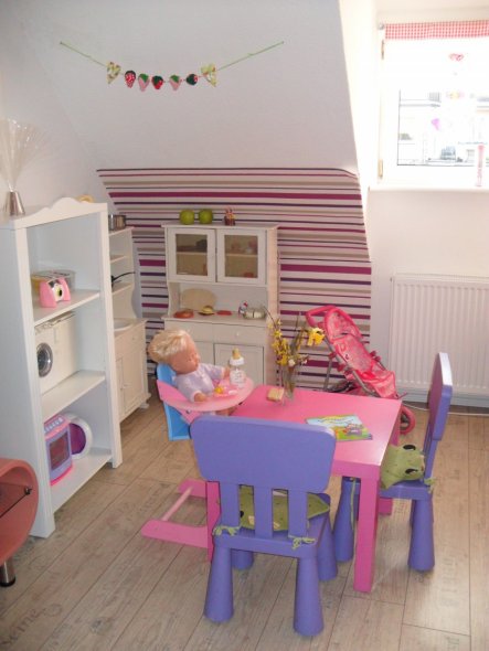 Kinderzimmer 'Kinderzimmer meiner Mittleren Shabby /Märchen'