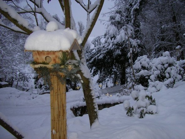 ...und so steht es jetzt im Garten :)