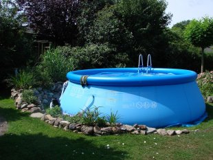 Garten 'Pool und Poolhaus  2011'