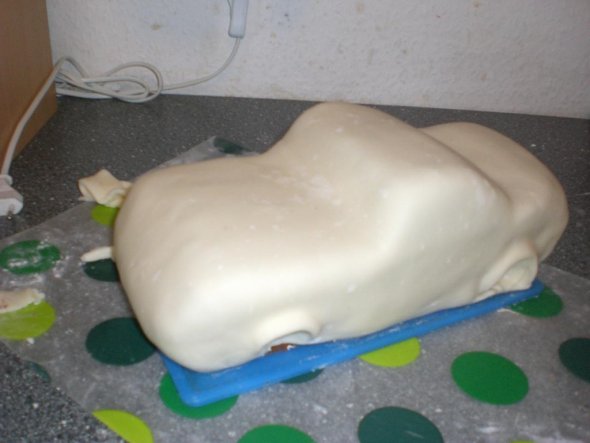 Hobbyraum 'entstehung einer Auto-Torte'