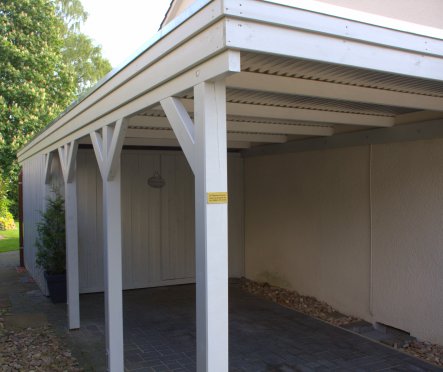 Garten 'Carport Neubau mit Diver´s Lounge'