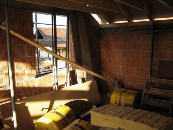Hausfassade / Außenansichten 'Anbau + Dach arbeiten'