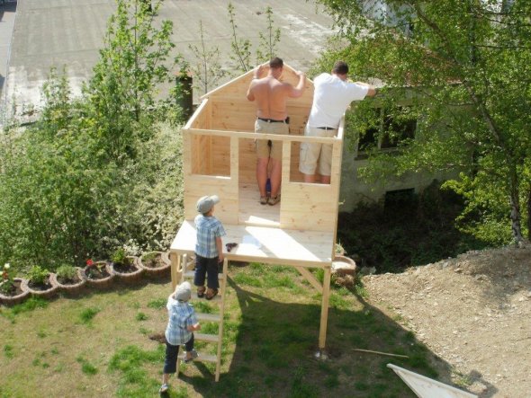 Garten 'Das Stelzenhaus unserer Söhne'