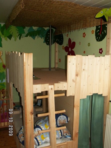 Kinderzimmer 'Dschungelzimmer'