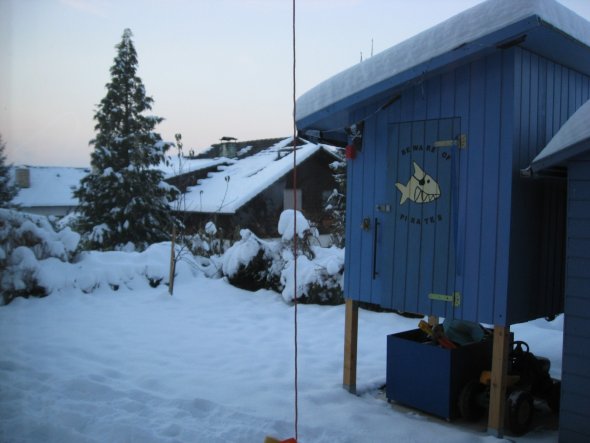 Das Piratenspielhaus im Winter