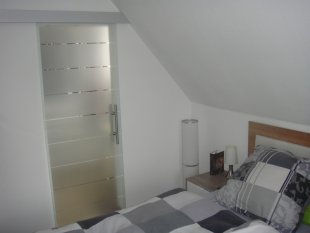 Schlafzimmer/Kleiderschrank