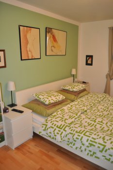 Schlafzimmer alt/neu