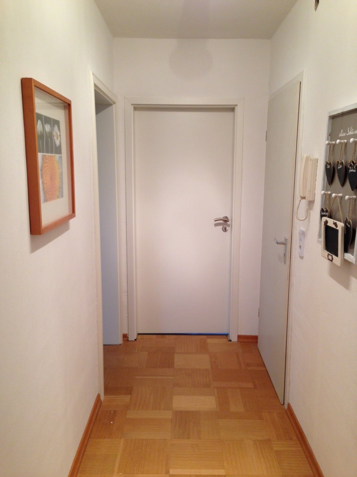 Flur/Diele Huset vårt von Flake - 33178 - Zimmerschau