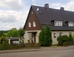 Hausfassade / Außenansichten 'unser Zuhause'