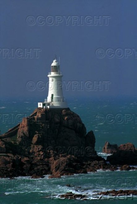 ..leider komme ich zZt nicht an die Originalfotos....dieser Leuchtturm sieht einfach toll aus in Natura