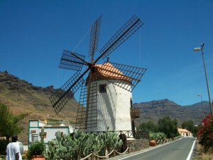 Hausfassade / Außenansichten 'Gran Canaria 04/2010'