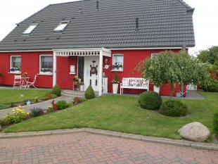 Shabby 'Unser Haus ...nun in Rot'