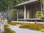 Der Gartenschrank ist der perfekte Ordnungshüter im Außenbereich Der Gartenschrank ist der perfekte Ordnungshüter im Außenbereich