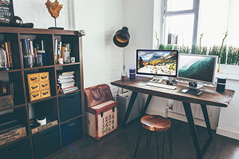 Der perfekte Schreibtisch für das Homeoffice – Was zeichnet ihn aus?